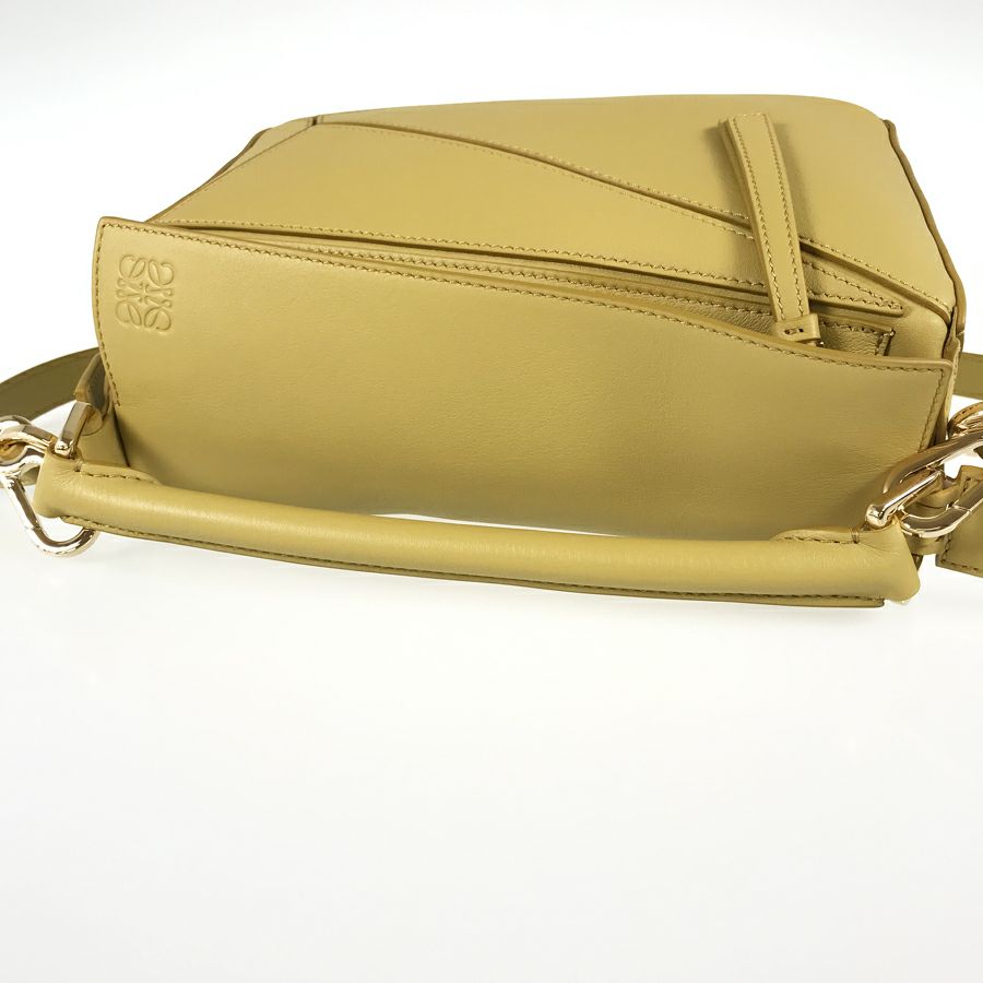 ロエベ ハンドバッグ