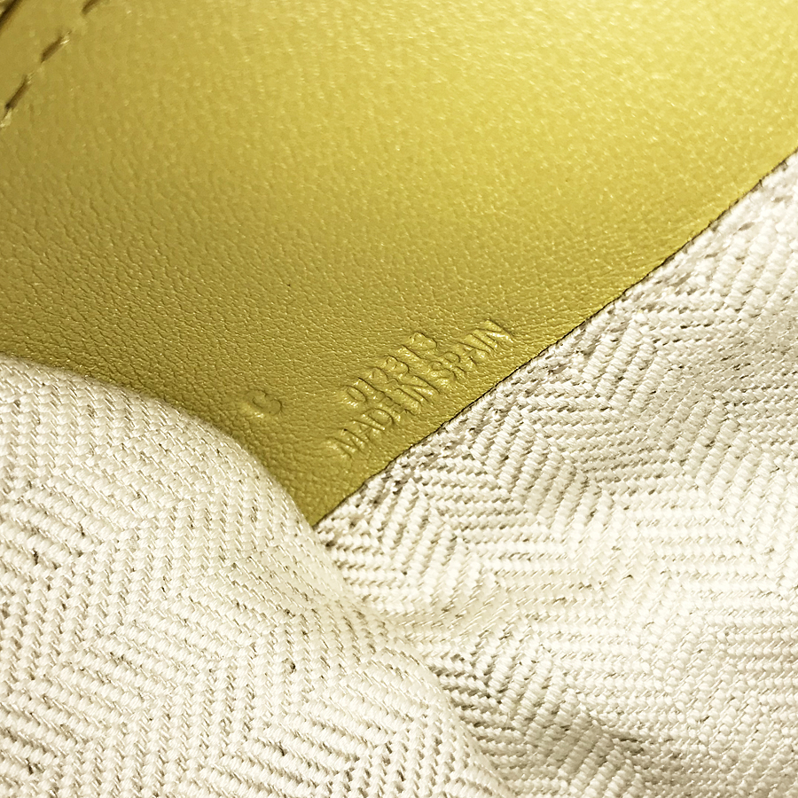 ロエベ ハンドバッグ