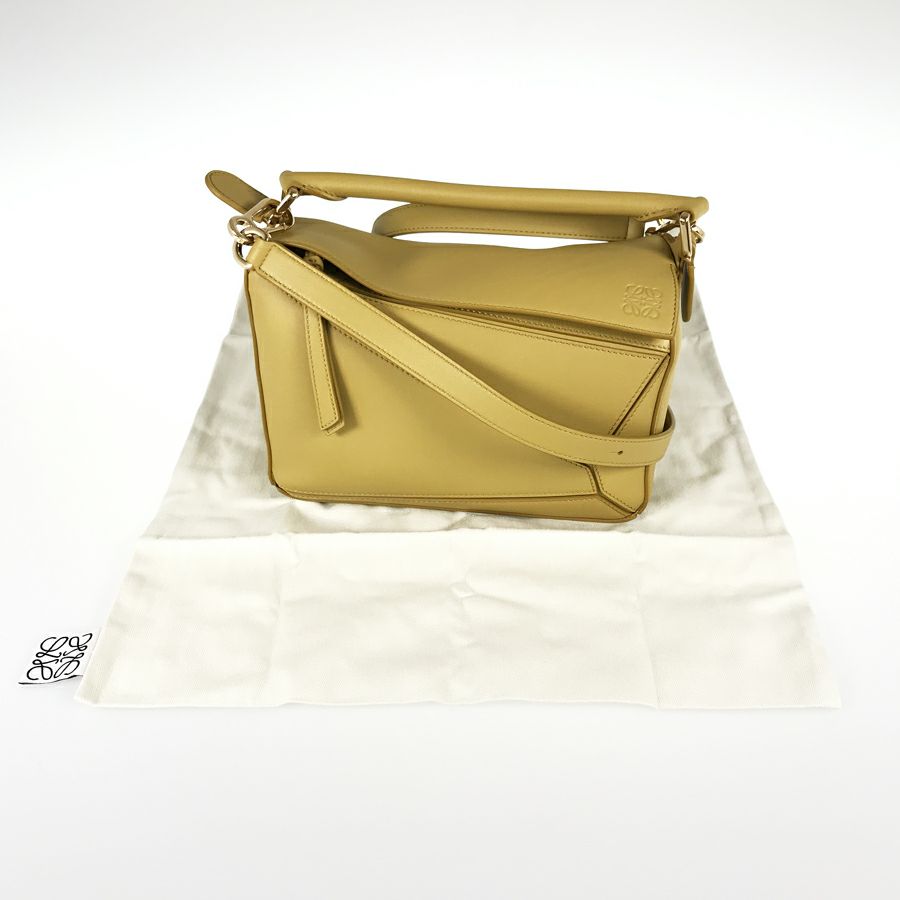 ロエベ ハンドバッグ