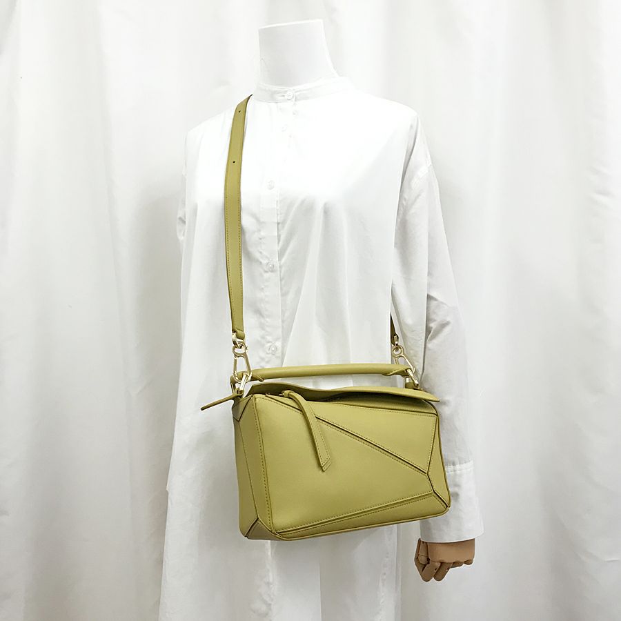 ロエベ ハンドバッグ