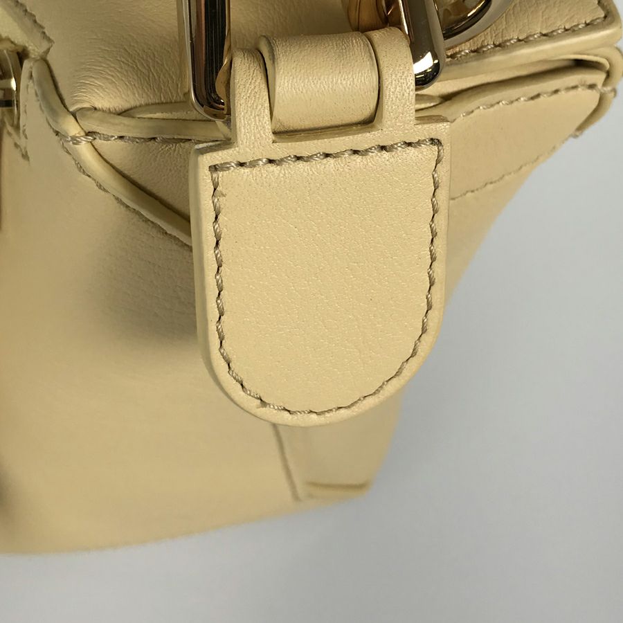 ロエベ ハンドバッグ