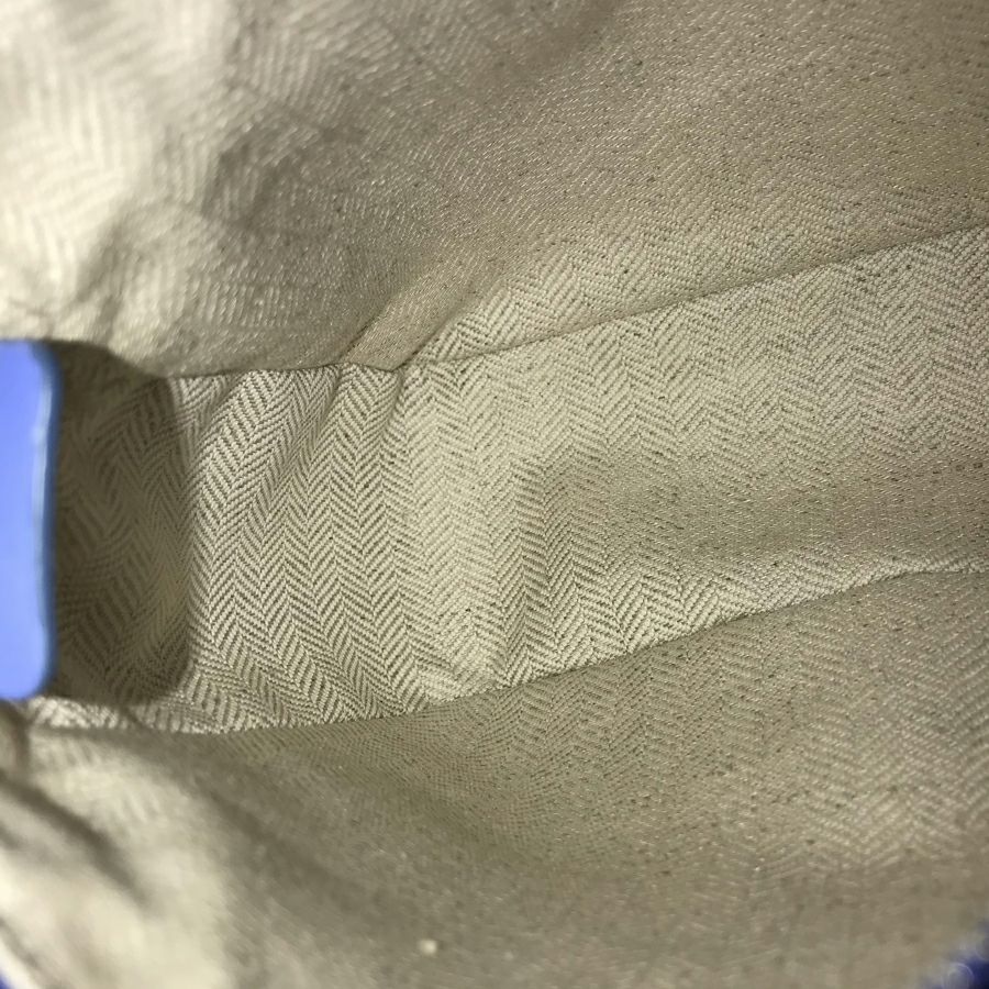 ロエベ ボディバッグ