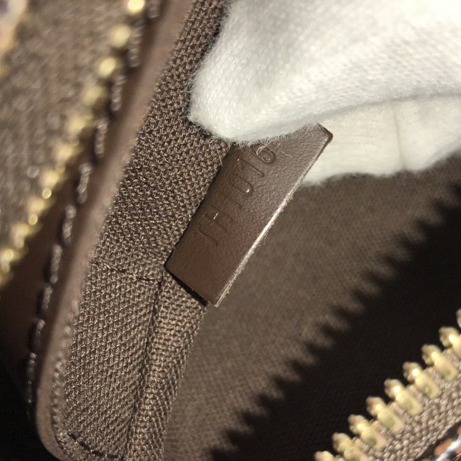 ルイ・ヴィトン ショルダーバッグ