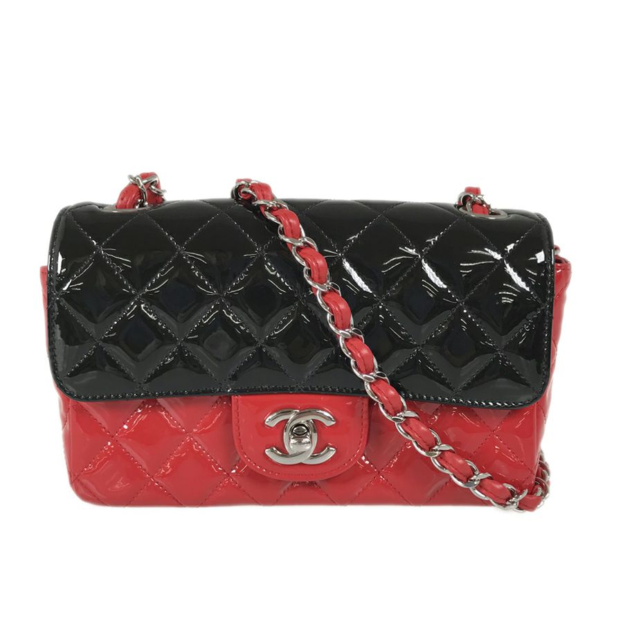 シャネル ショルダーバッグ