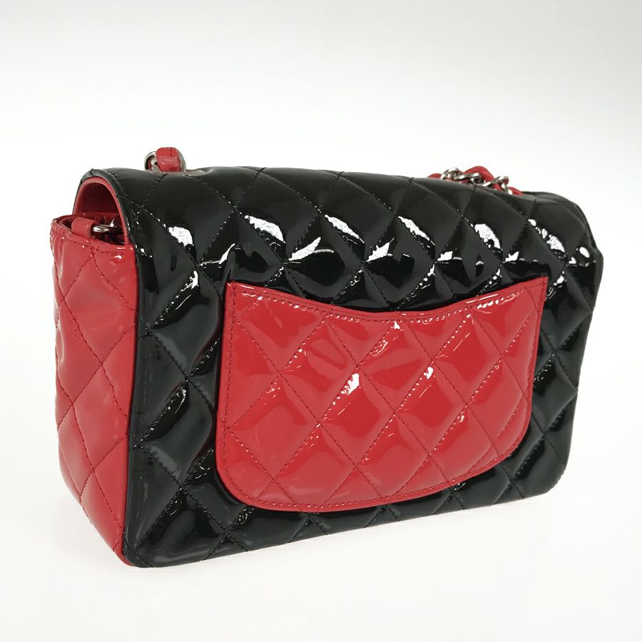 シャネル ショルダーバッグ