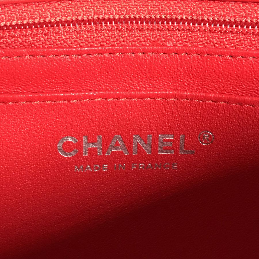 シャネル ショルダーバッグ