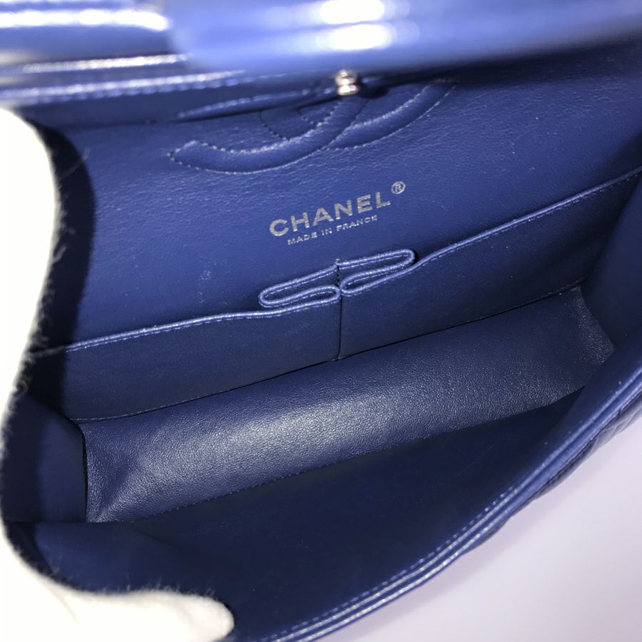 シャネル ショルダーバッグ