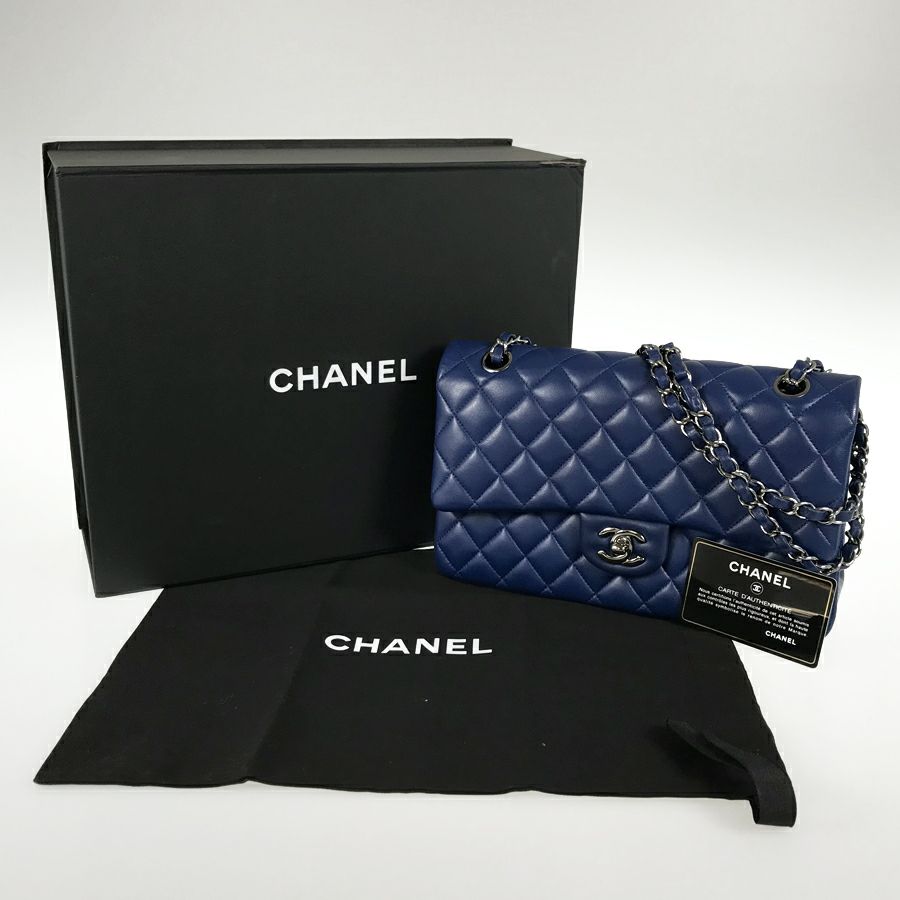 シャネル ショルダーバッグ