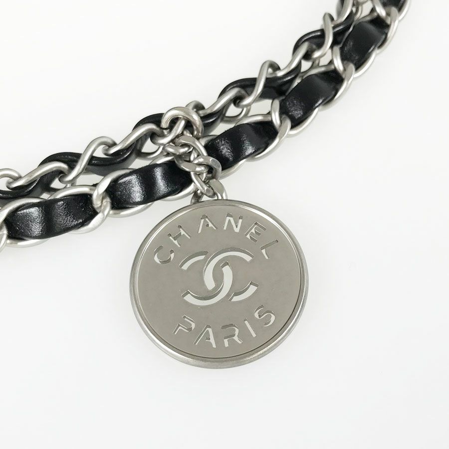 シャネル ショルダーバッグ