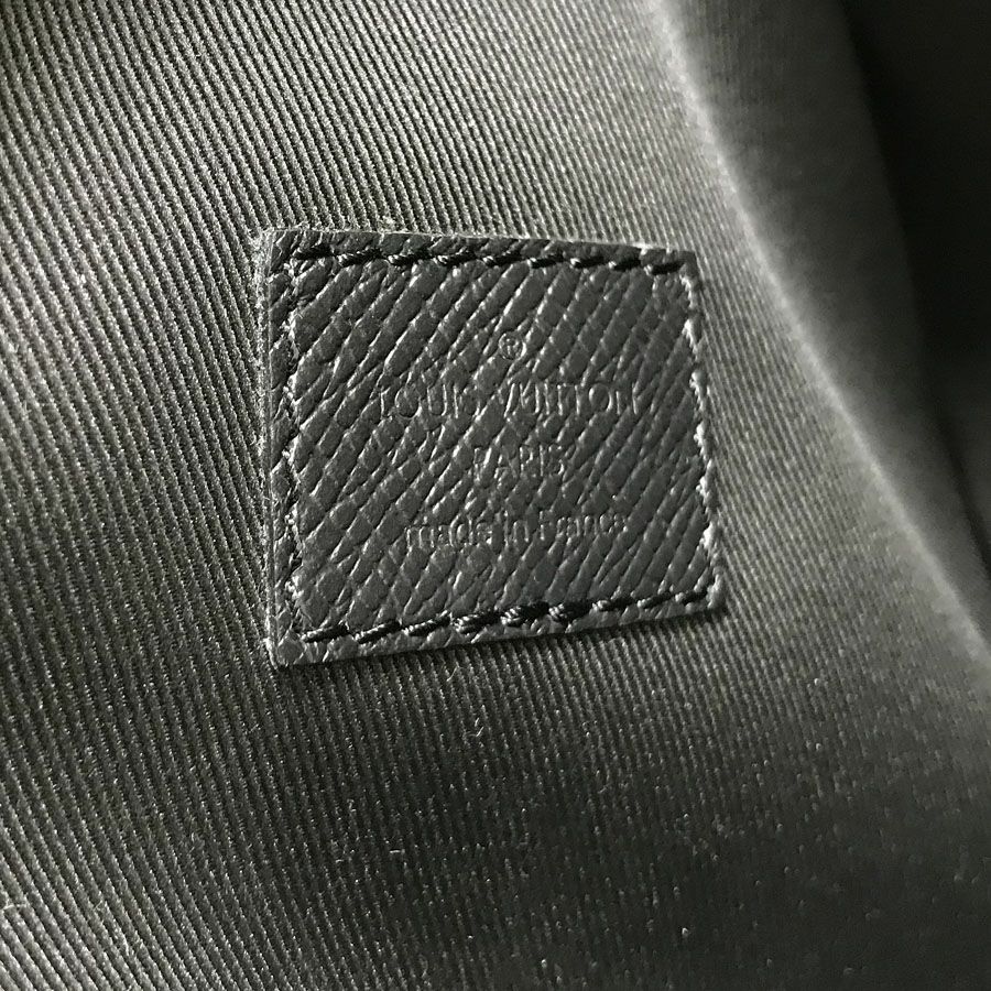 ルイ・ヴィトン ボディバッグ