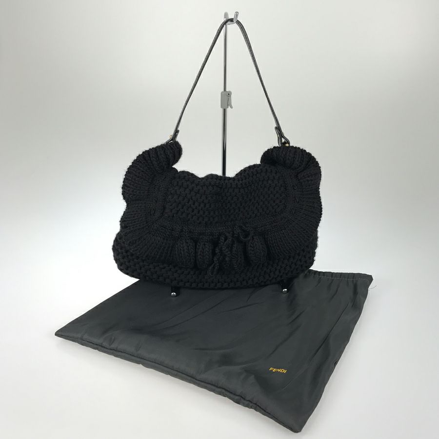 フェンディ ショルダーバッグ
