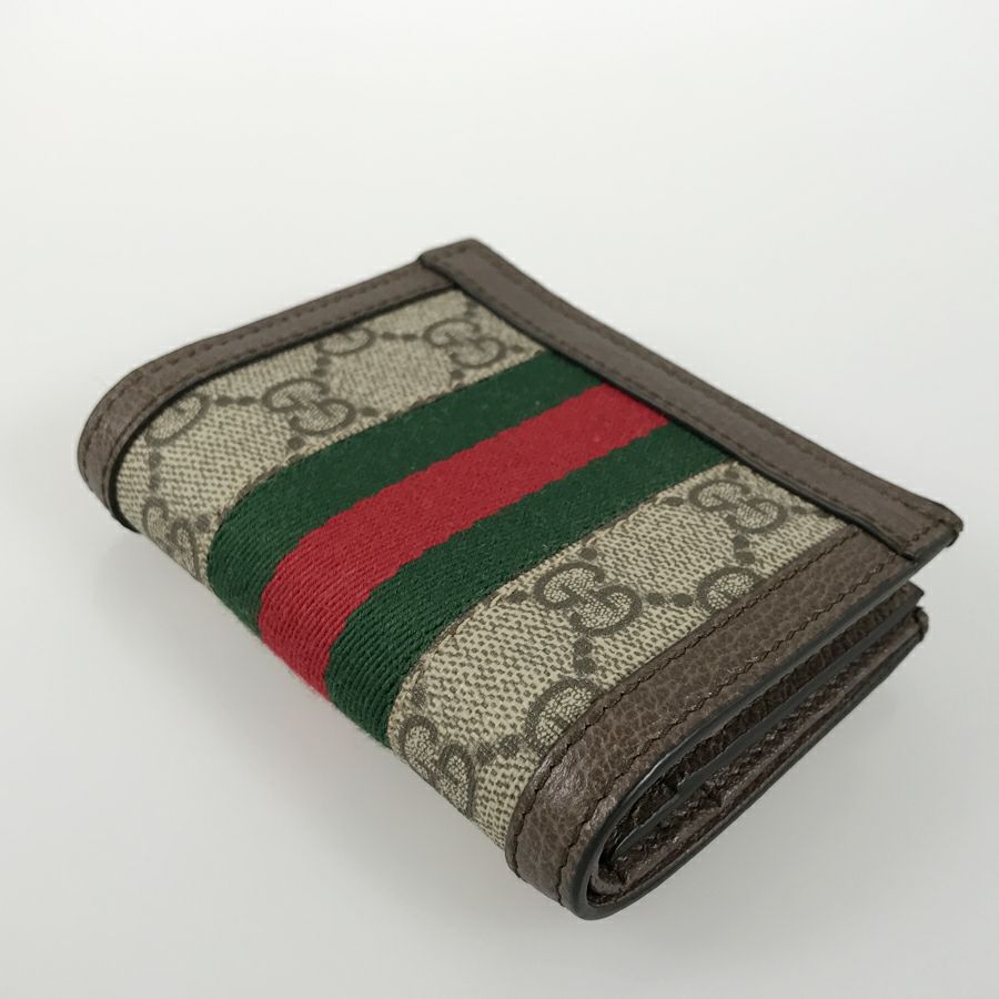 グッチ 二つ折り財布