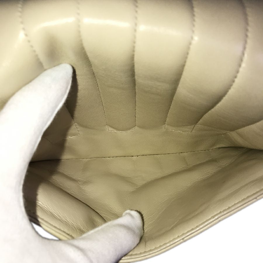 シャネル ショルダーバッグ