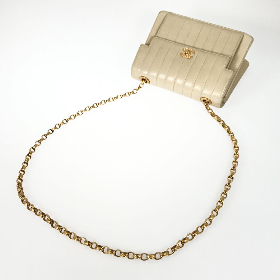 シャネル ショルダーバッグ