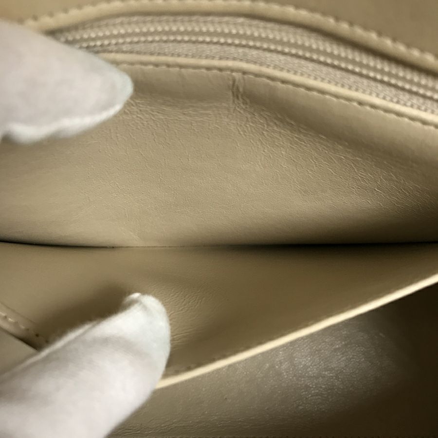 シャネル ショルダーバッグ