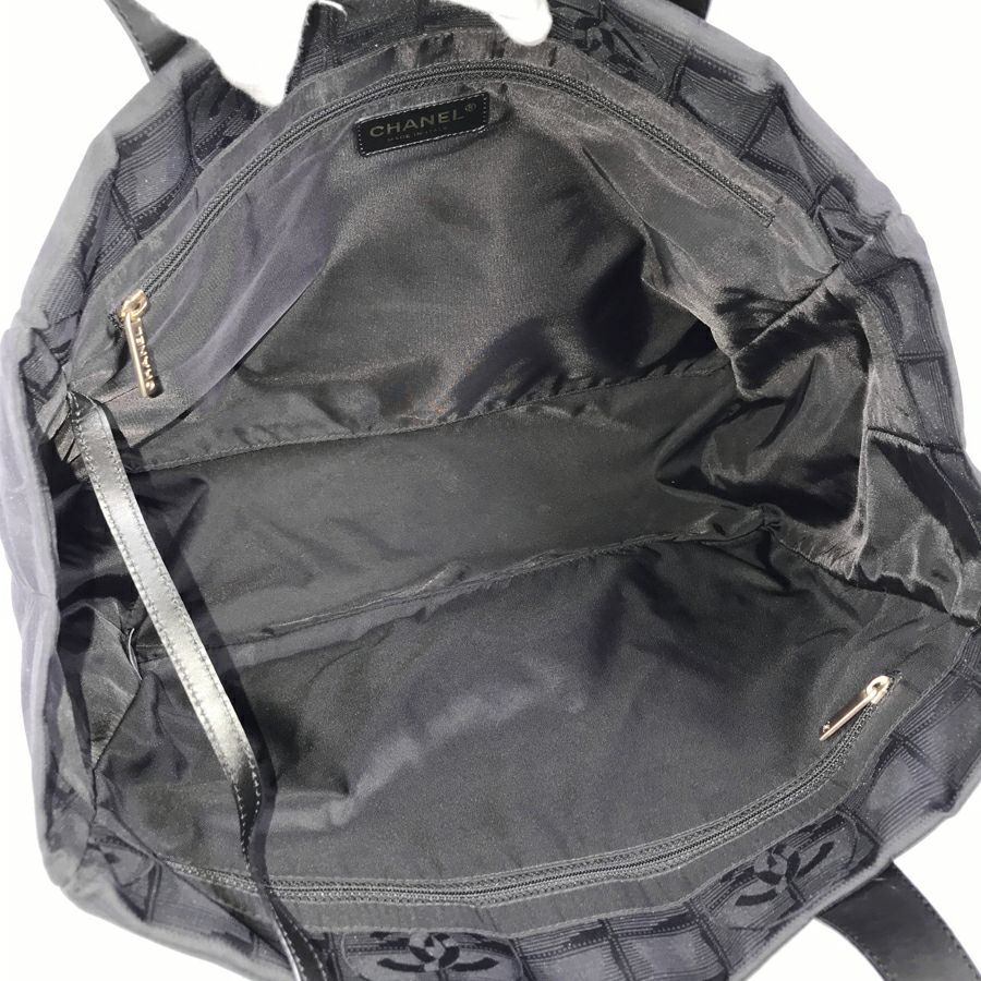 シャネル トートバッグ