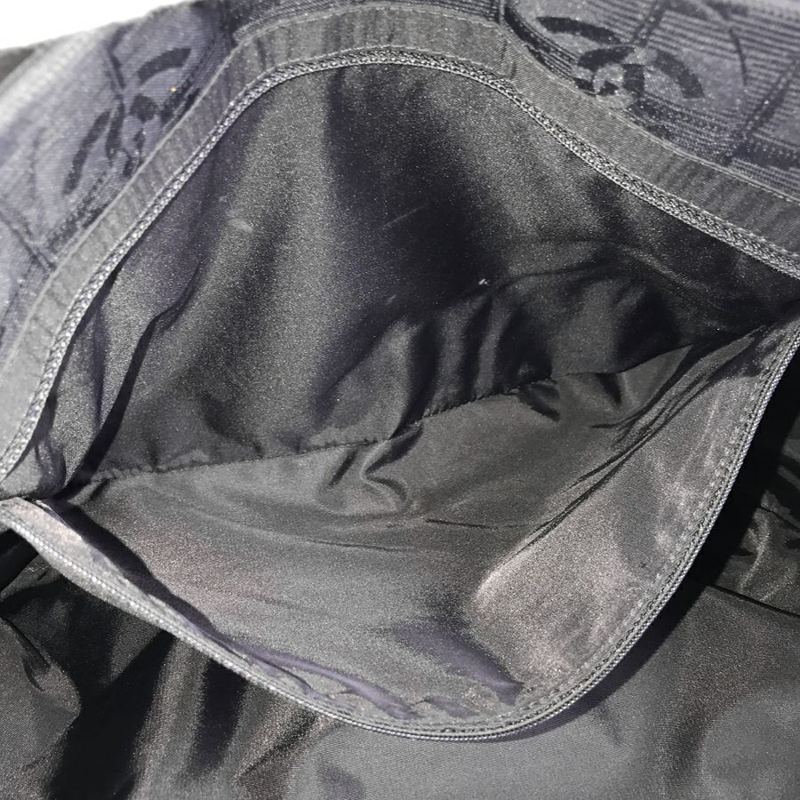 シャネル トートバッグ