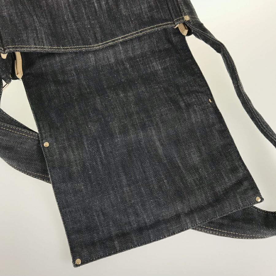 シャネル ショルダーバッグ