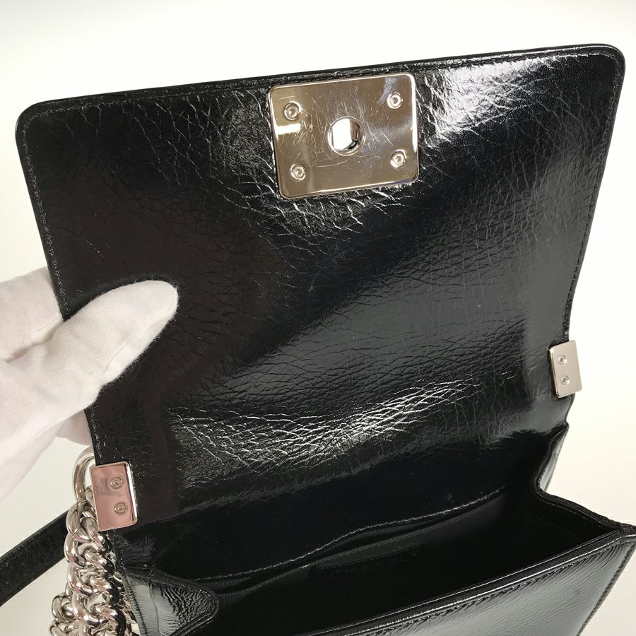 シャネル ショルダーバッグ