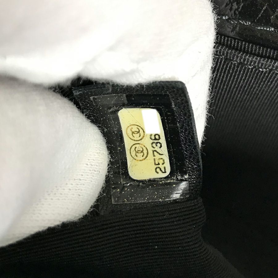 シャネル ショルダーバッグ