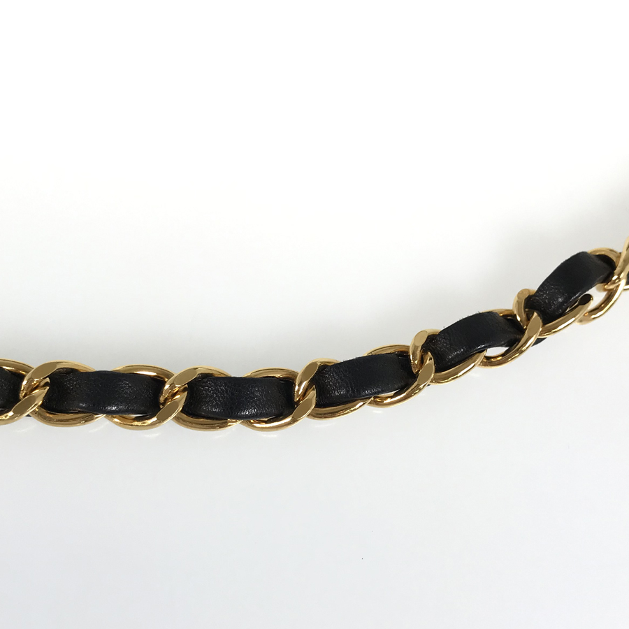 シャネル ショルダーバッグ