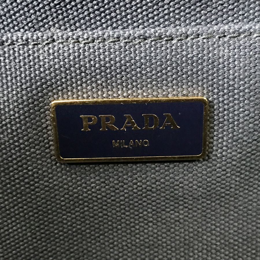 プラダ トートバッグ