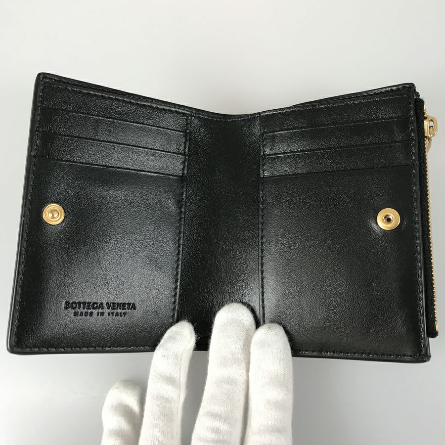ボッテガヴェネタ 二つ折り財布