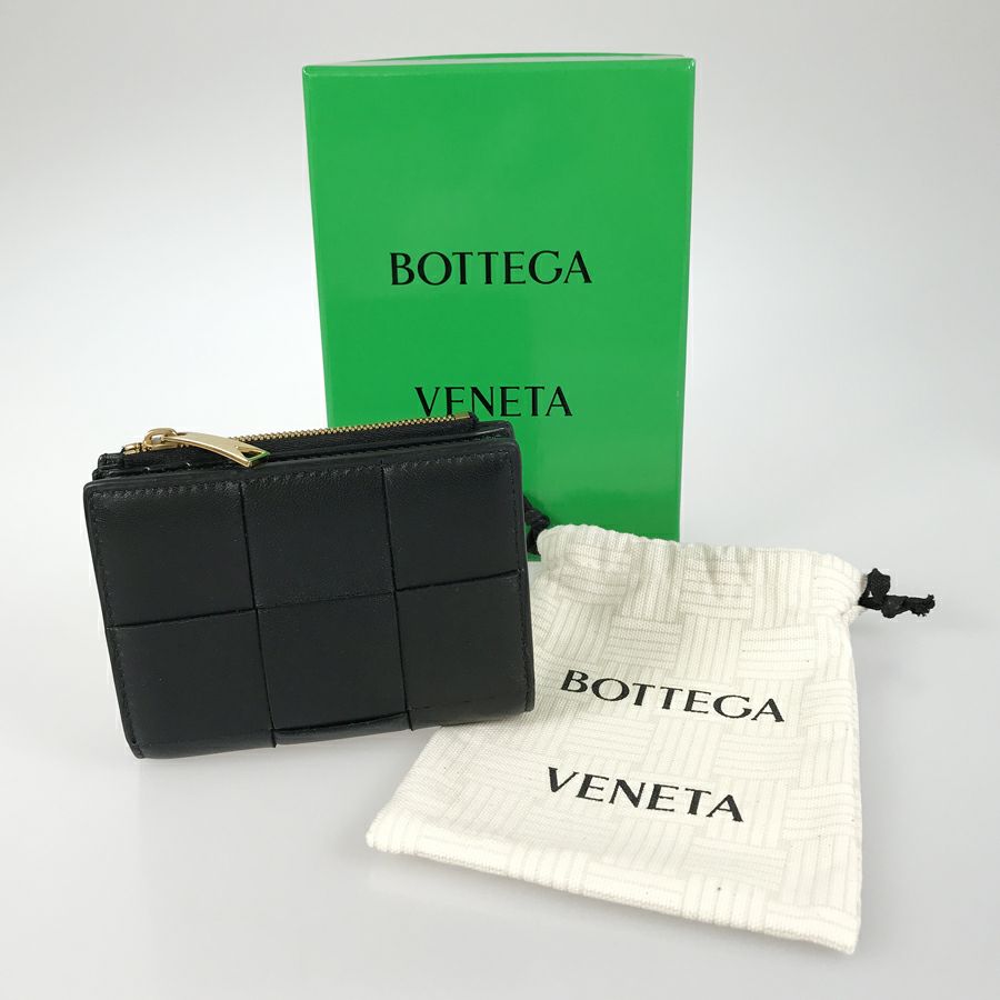 ボッテガヴェネタ 二つ折り財布