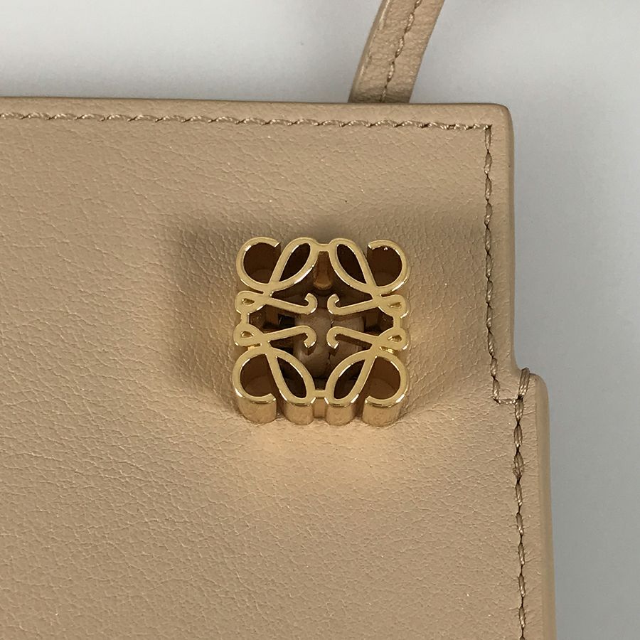 ロエベ ショルダーバッグ