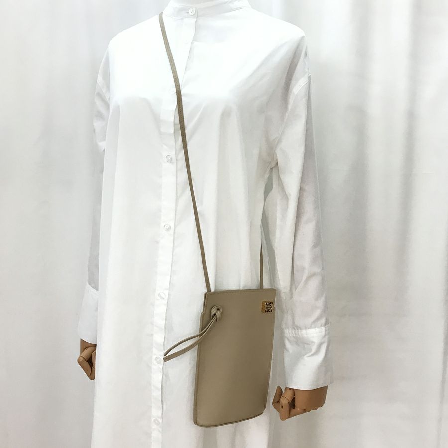 ロエベ ショルダーバッグ