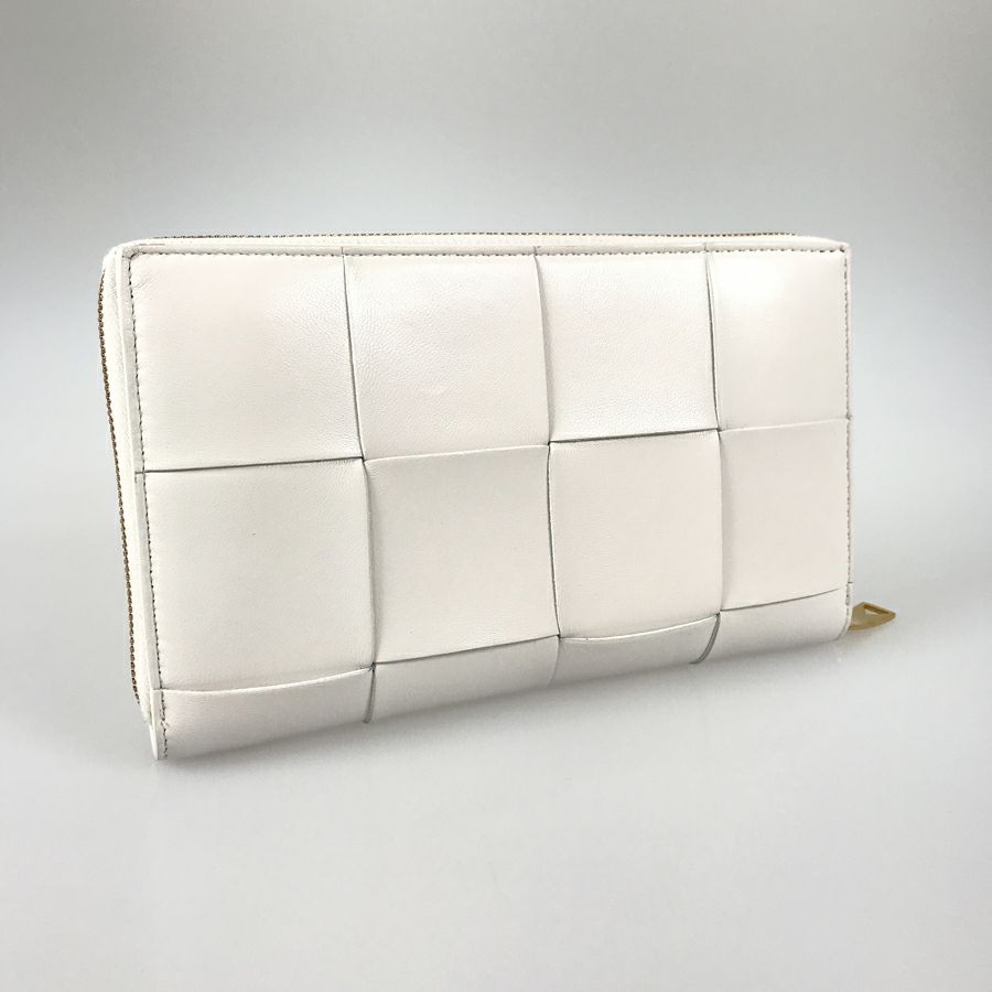 ボッテガヴェネタ 長財布 ラウンドファスナー