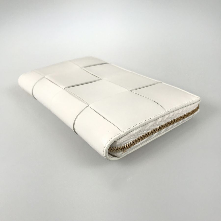 ボッテガヴェネタ 長財布 ラウンドファスナー