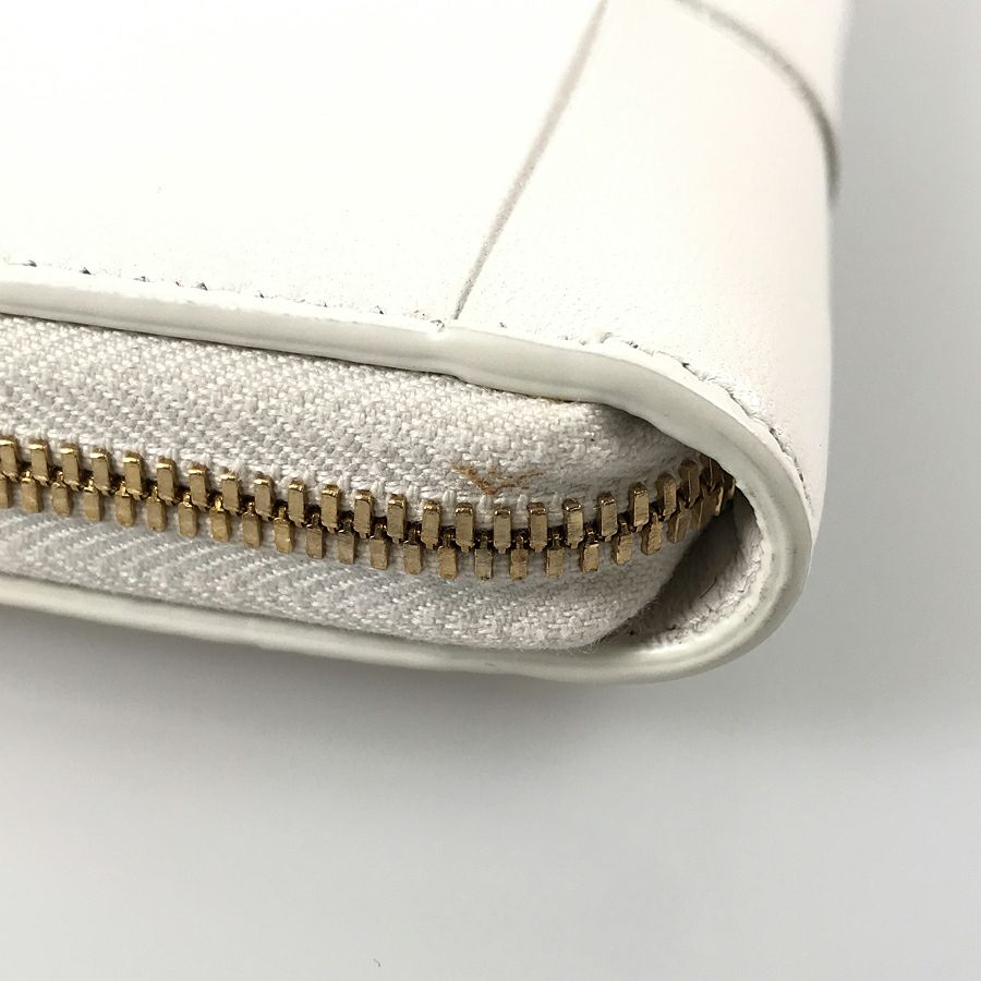 ボッテガヴェネタ 長財布 ラウンドファスナー