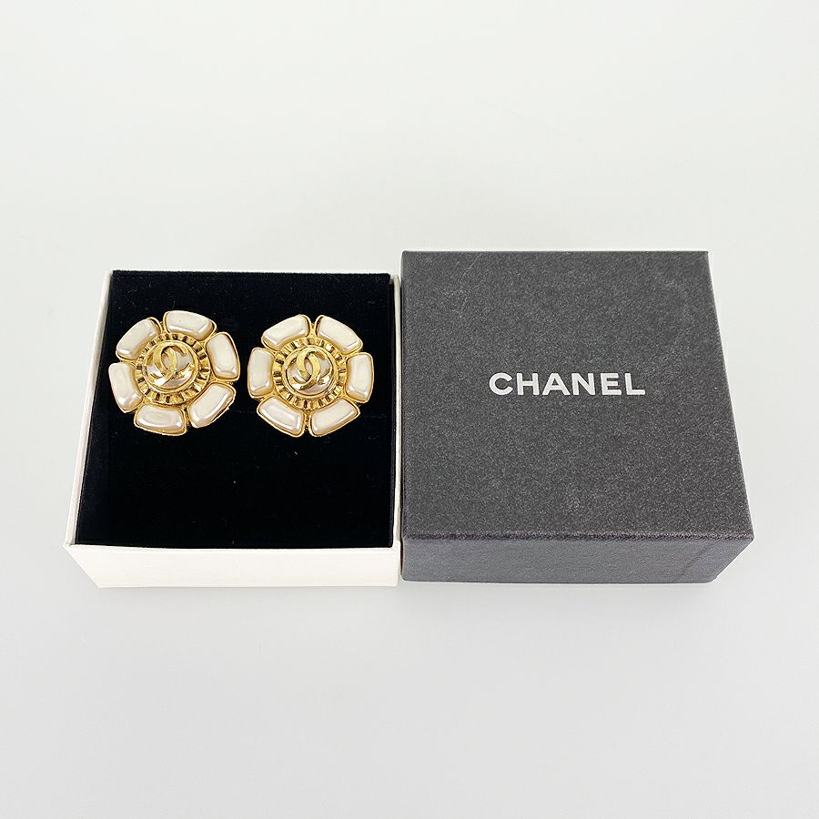 シャネル イヤリング