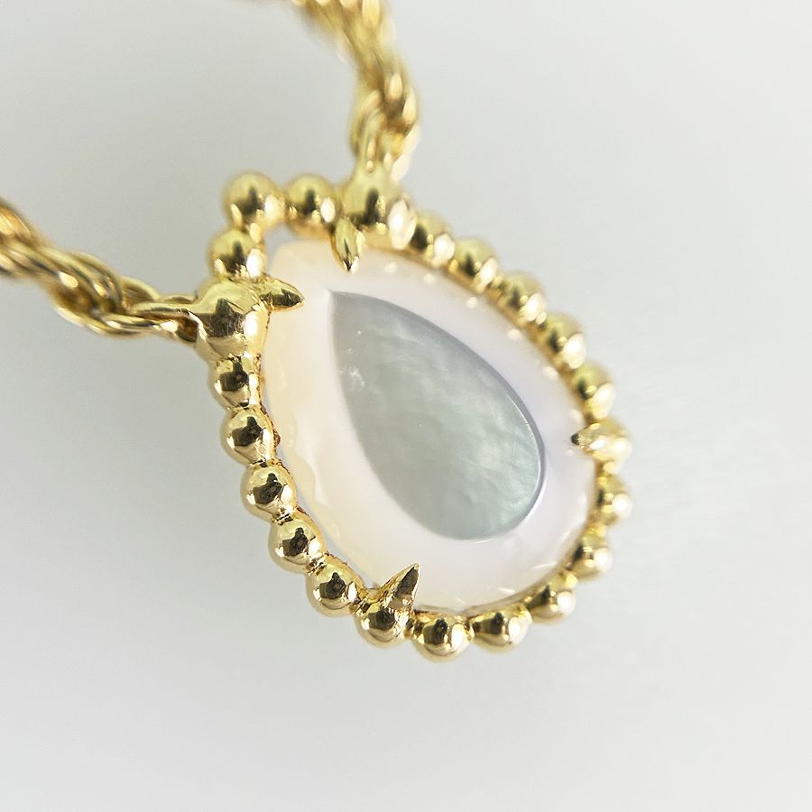 ブシュロン ネックレス