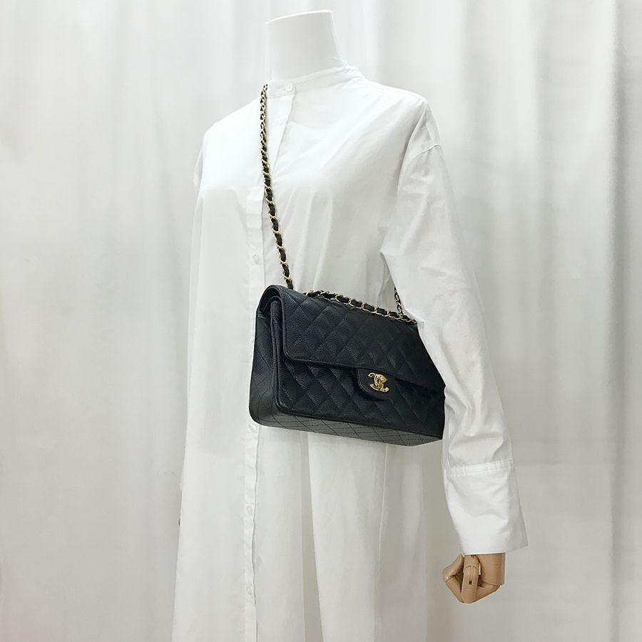 シャネル ショルダーバッグ