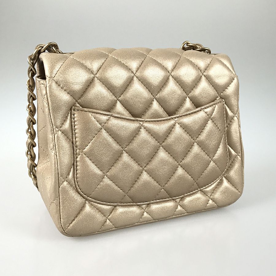 シャネル ショルダーバッグ