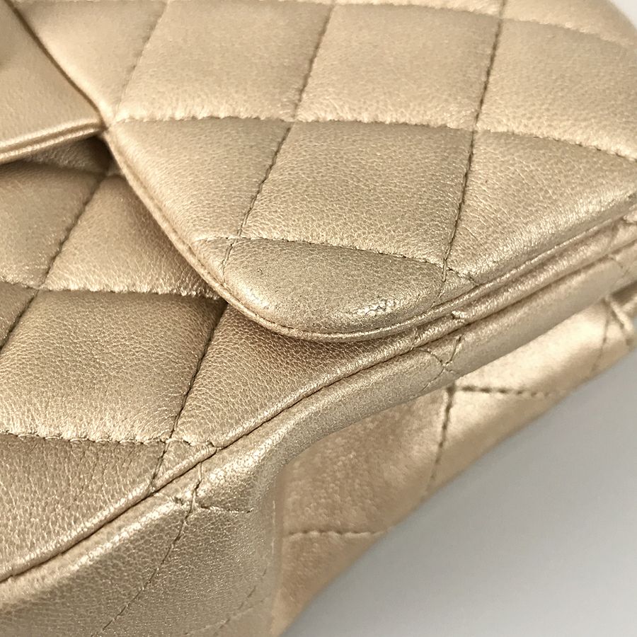 シャネル ショルダーバッグ