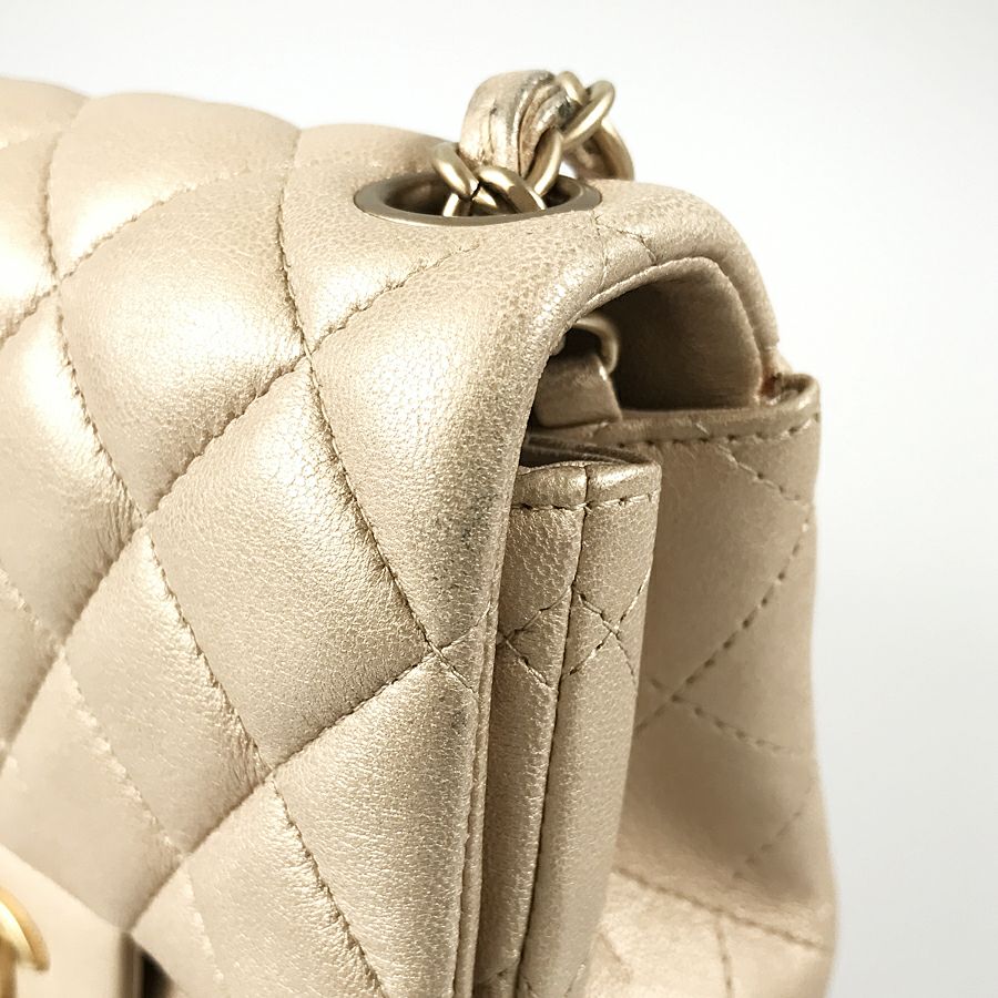 シャネル ショルダーバッグ