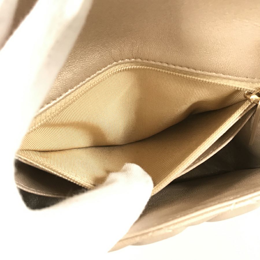 シャネル ショルダーバッグ