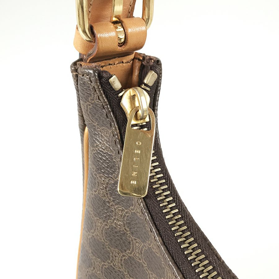 セリーヌ ショルダーバッグ