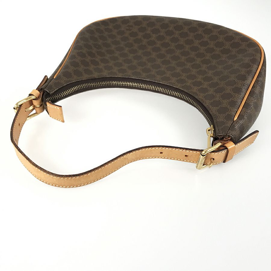 セリーヌ ショルダーバッグ