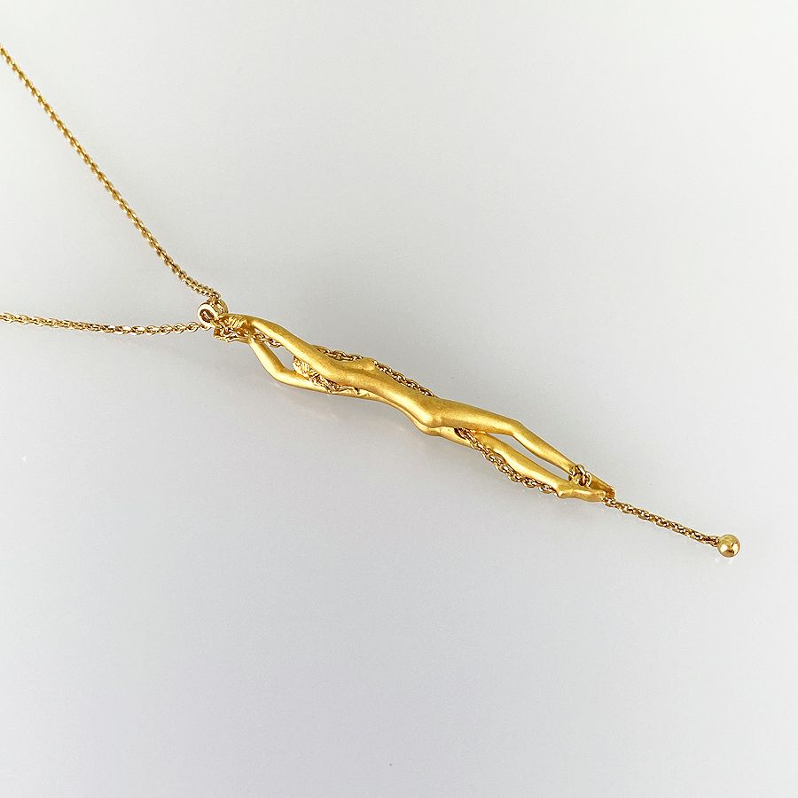 カレライカレラ ネックレス