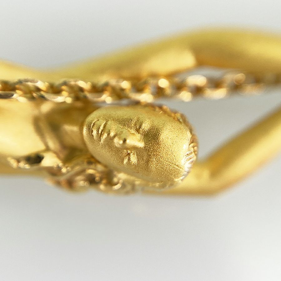 カレライカレラ ネックレス