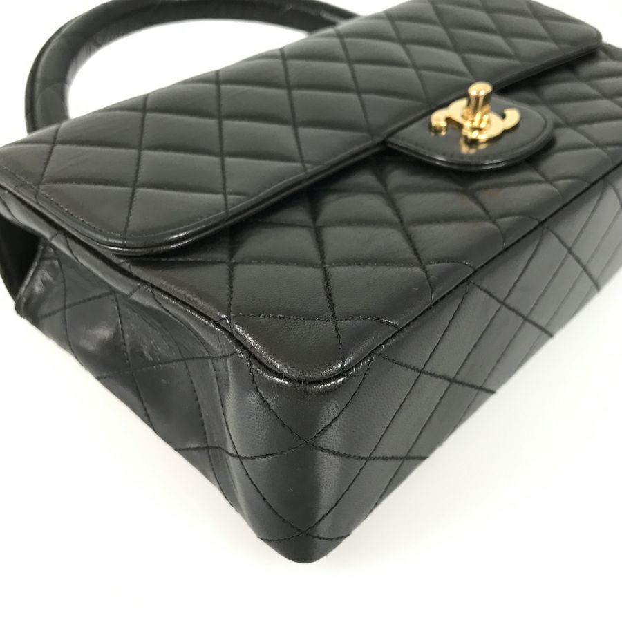 シャネル ハンドバッグ