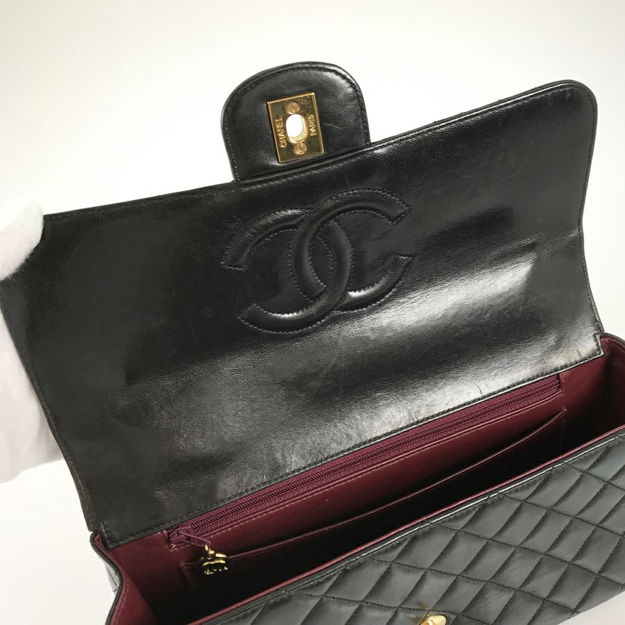 シャネル ハンドバッグ