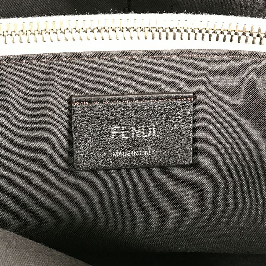フェンディ ハンドバッグ