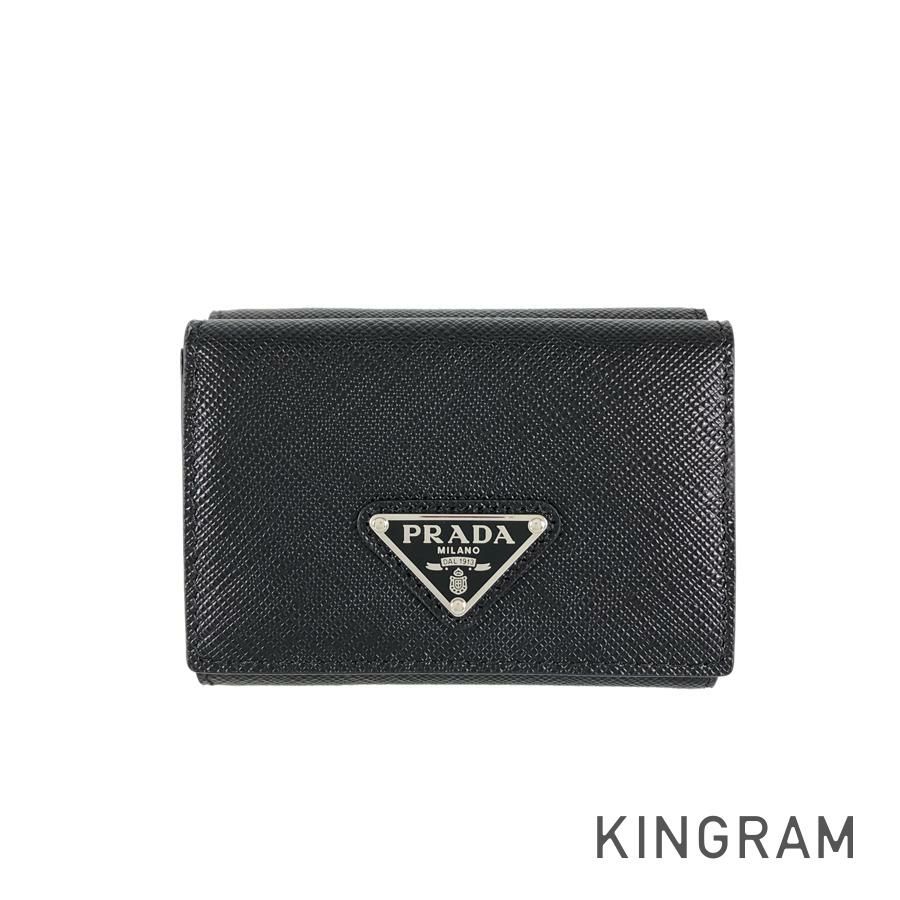 プラダ 三つ折り財布