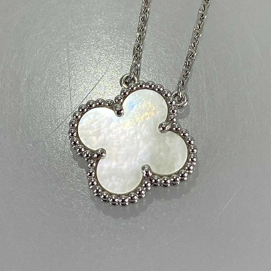 ヴァンクリーフ＆アーペル ネックレス