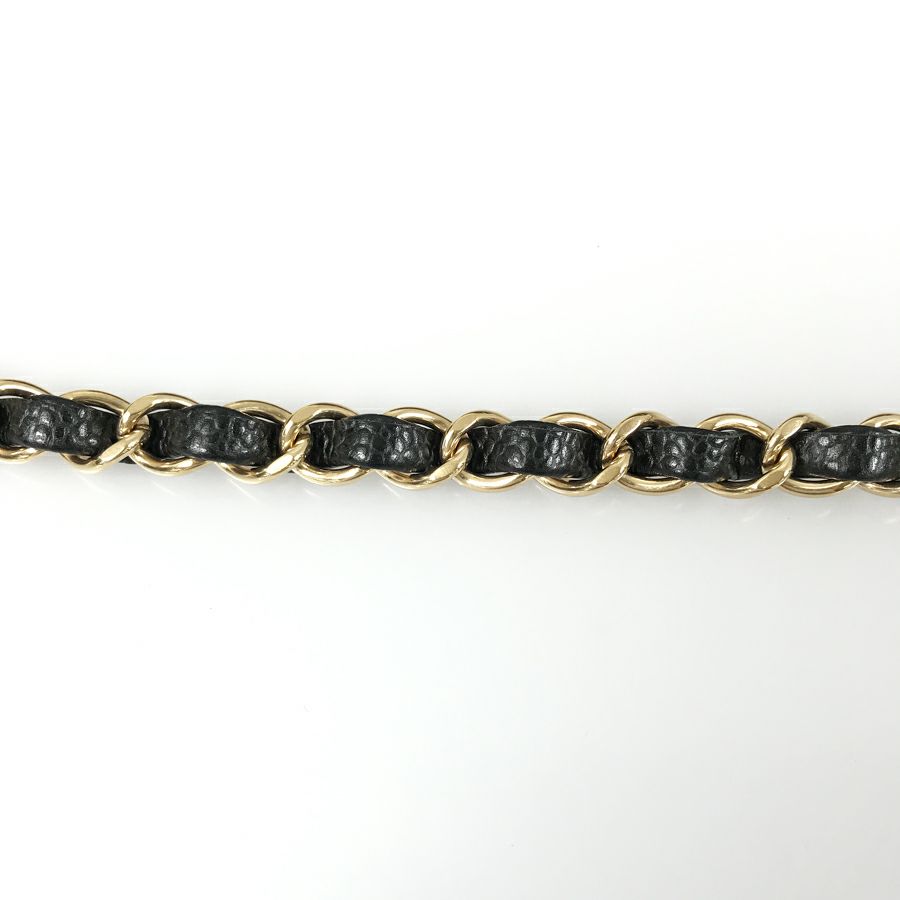 シャネル ショルダーバッグ